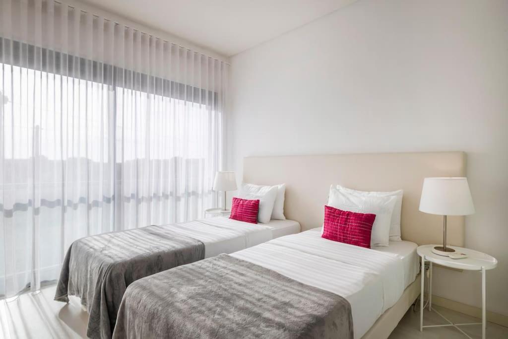 Cavalo Preto Premium Stays Quarteira Ngoại thất bức ảnh